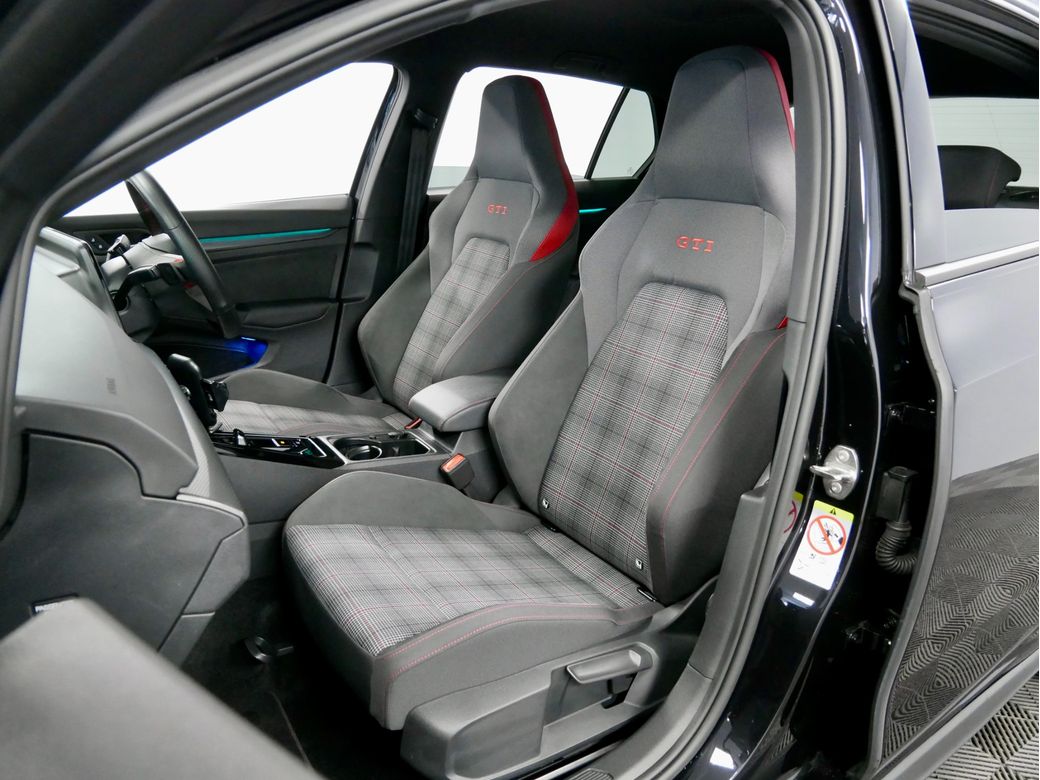 2023 Volkswagen Golf