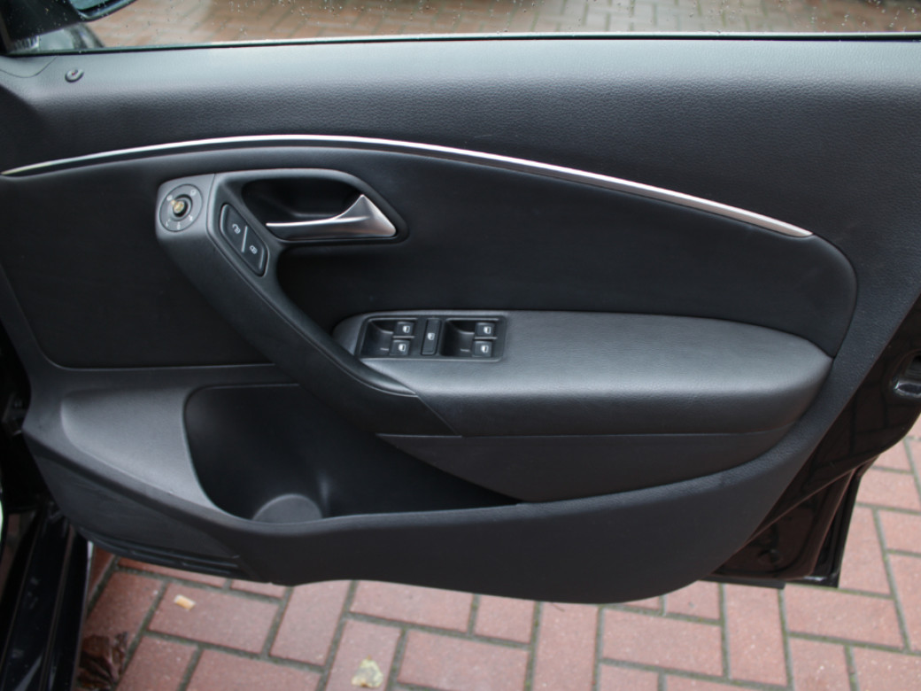 2017 Volkswagen Polo