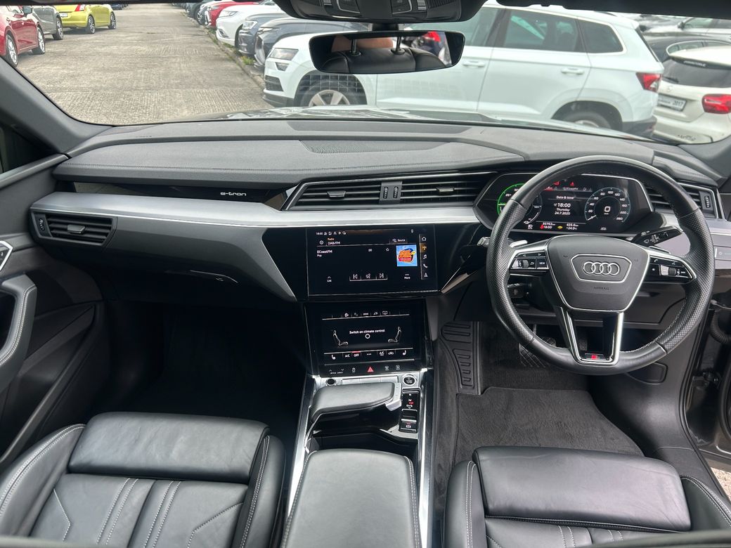 2022 Audi e-tron