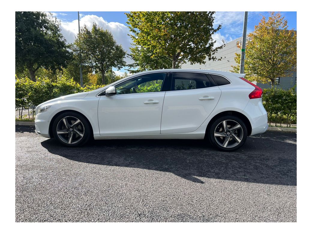 2014 Volvo V40