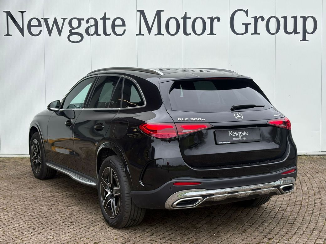 2025 Mercedes-Benz GLC Class