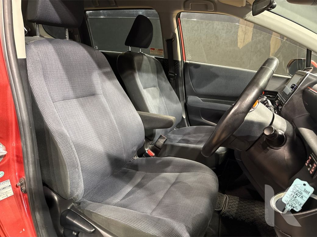 2017 Toyota Sienta