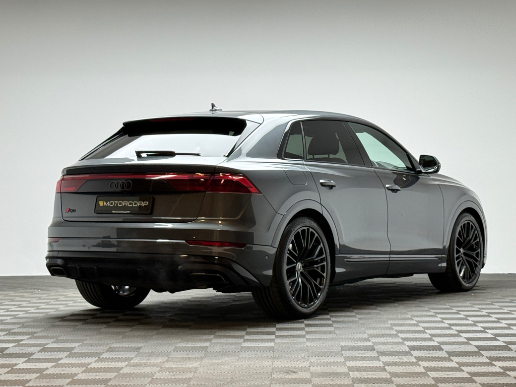 2024 Audi Q8