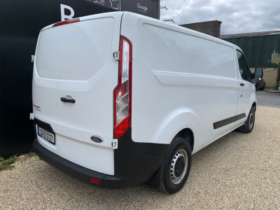 2023 Ford Transit Custom