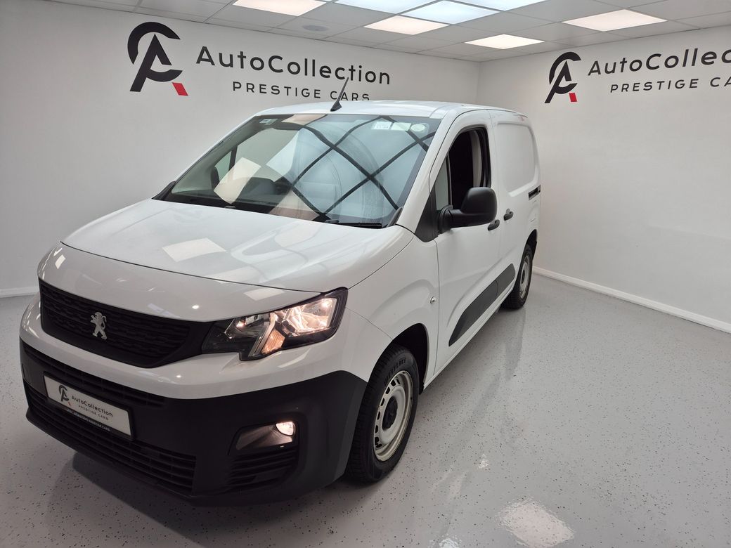 2023 Peugeot Partner