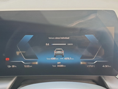 2025 BMW iX
