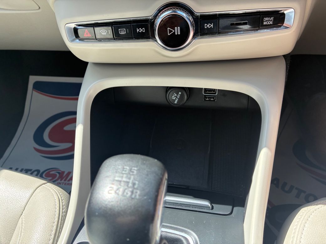 2019 Volvo XC40