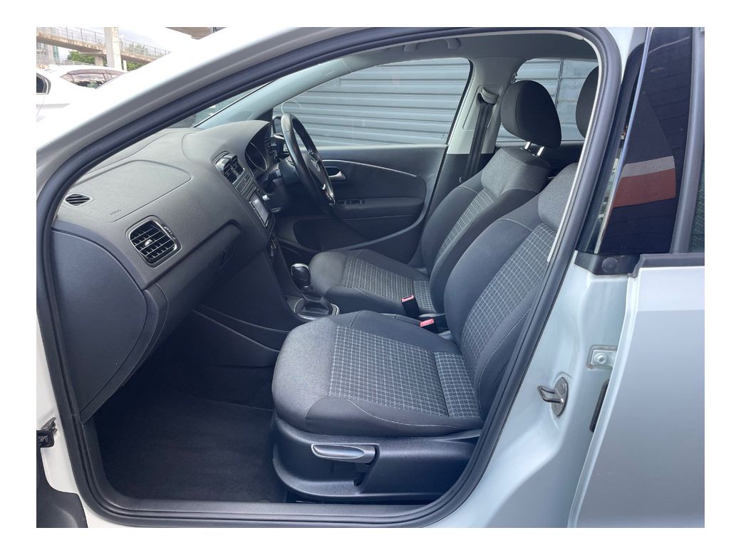 2015 Volkswagen Polo