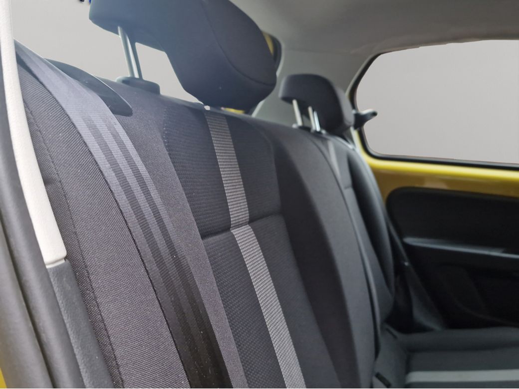 2018 Volkswagen up!