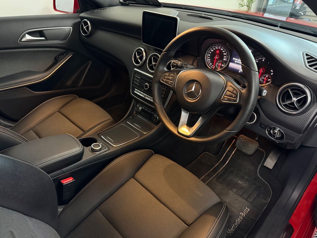 2016 Mercedes-Benz A 180