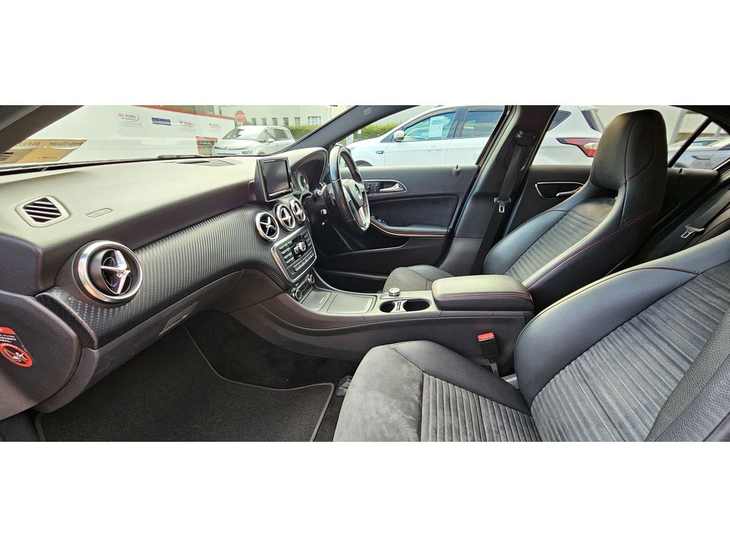 2013 Mercedes-Benz A 180