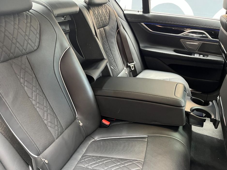2017 BMW 7 Series