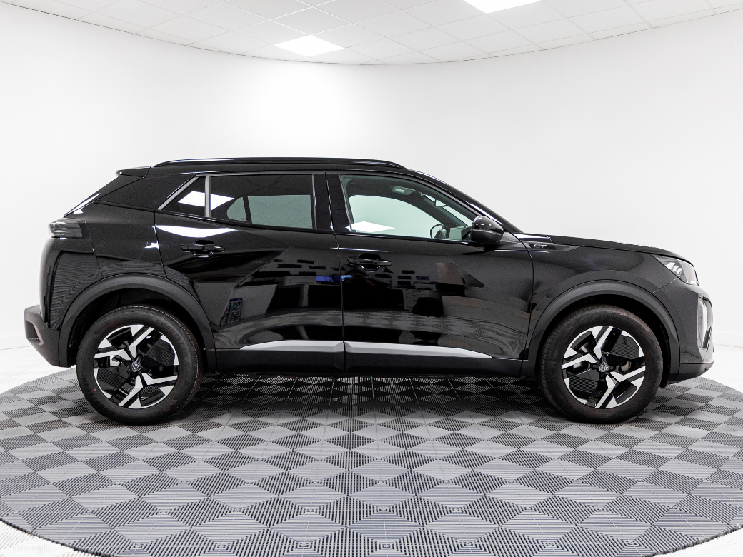 2025 Peugeot 2008