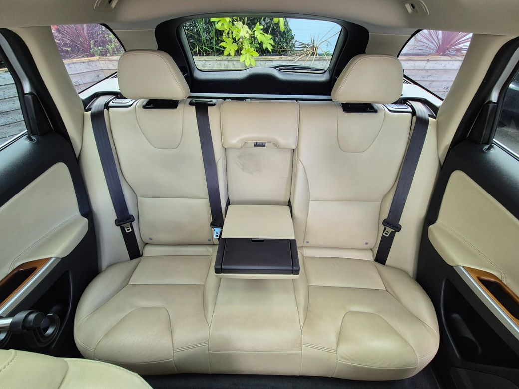 2017 Volvo XC60