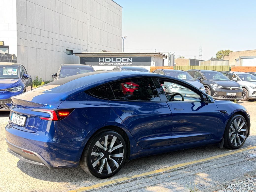 2025 Tesla Model 3