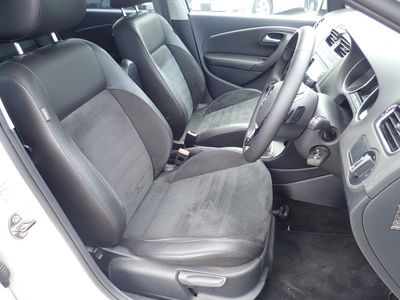 2017 Volkswagen Polo