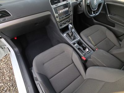 2016 Volkswagen Golf