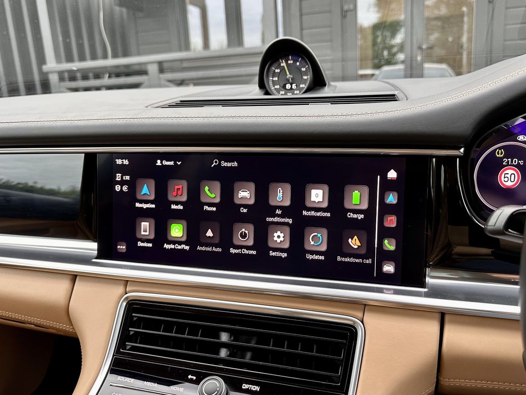 2023 Porsche Panamera