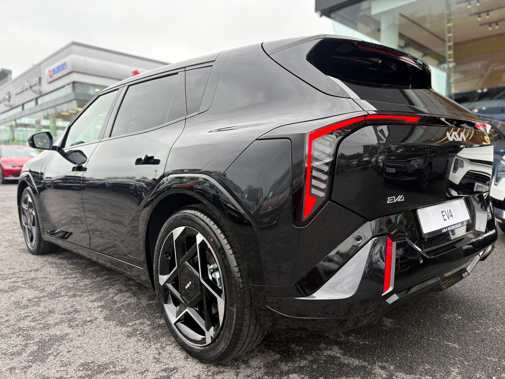 2027 Kia EV4