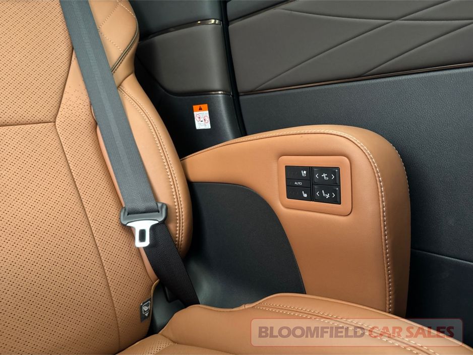 2025 Toyota Alphard