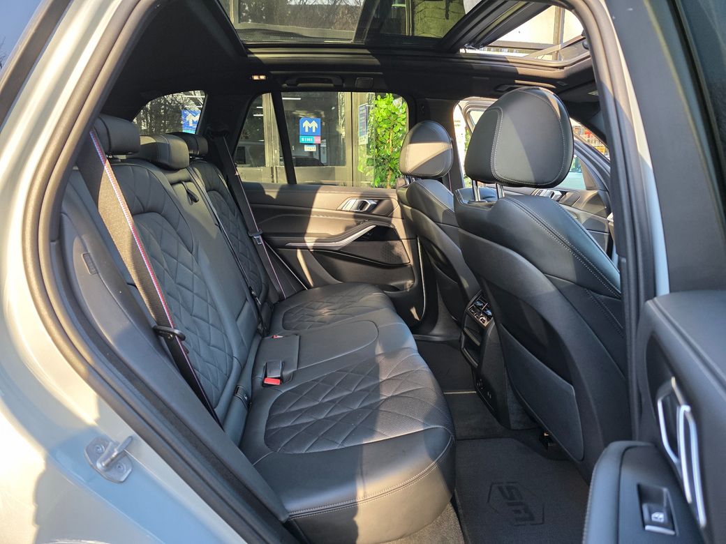 2025 BMW X5