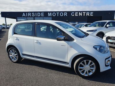 2016 Volkswagen up!