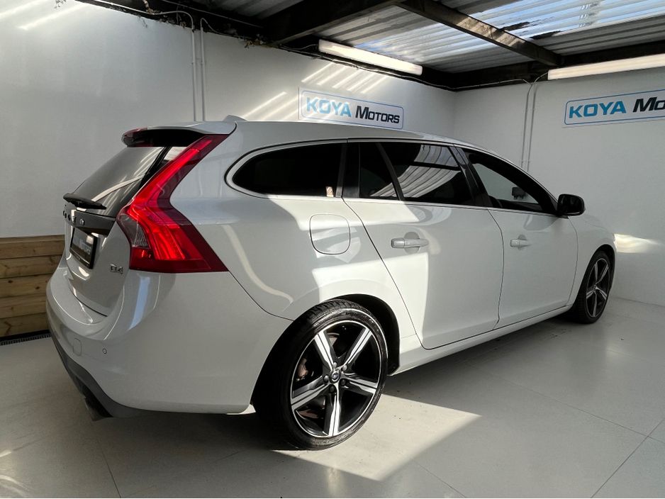 2016 Volvo V60