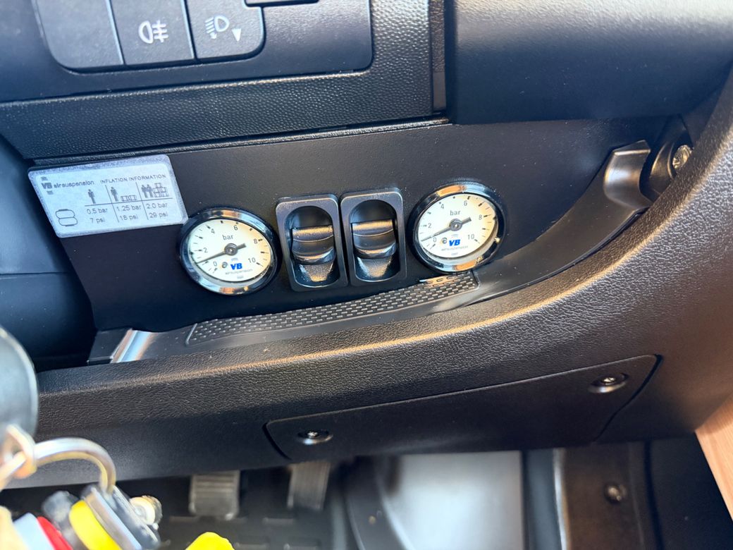 2018 BURSTNER  LYSEO I743G AUTO R.H.D Q/B 