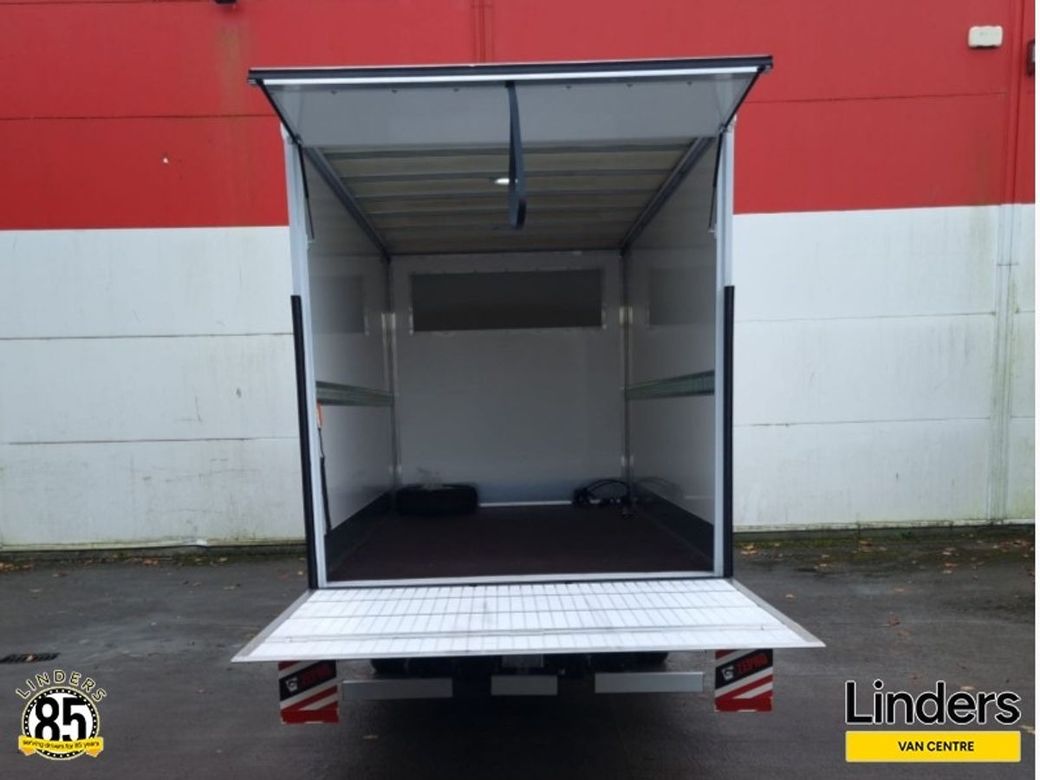 2026 Opel Movano