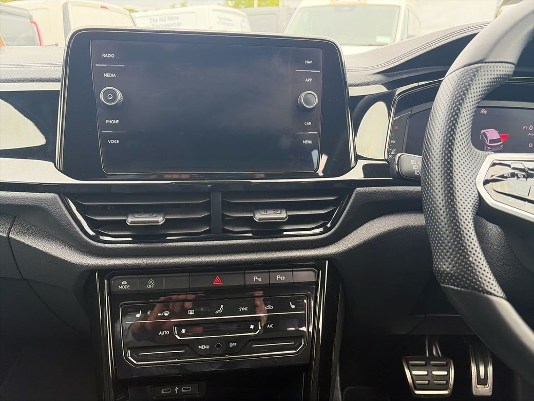 2023 Volkswagen T-Roc