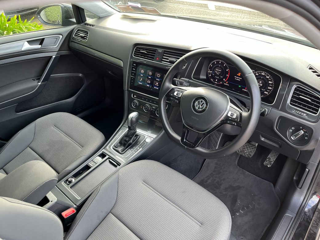 2020 Volkswagen Golf