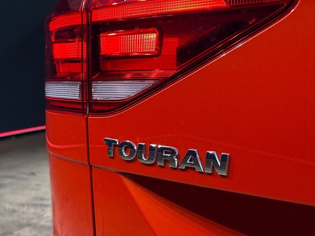 2017 Volkswagen Touran