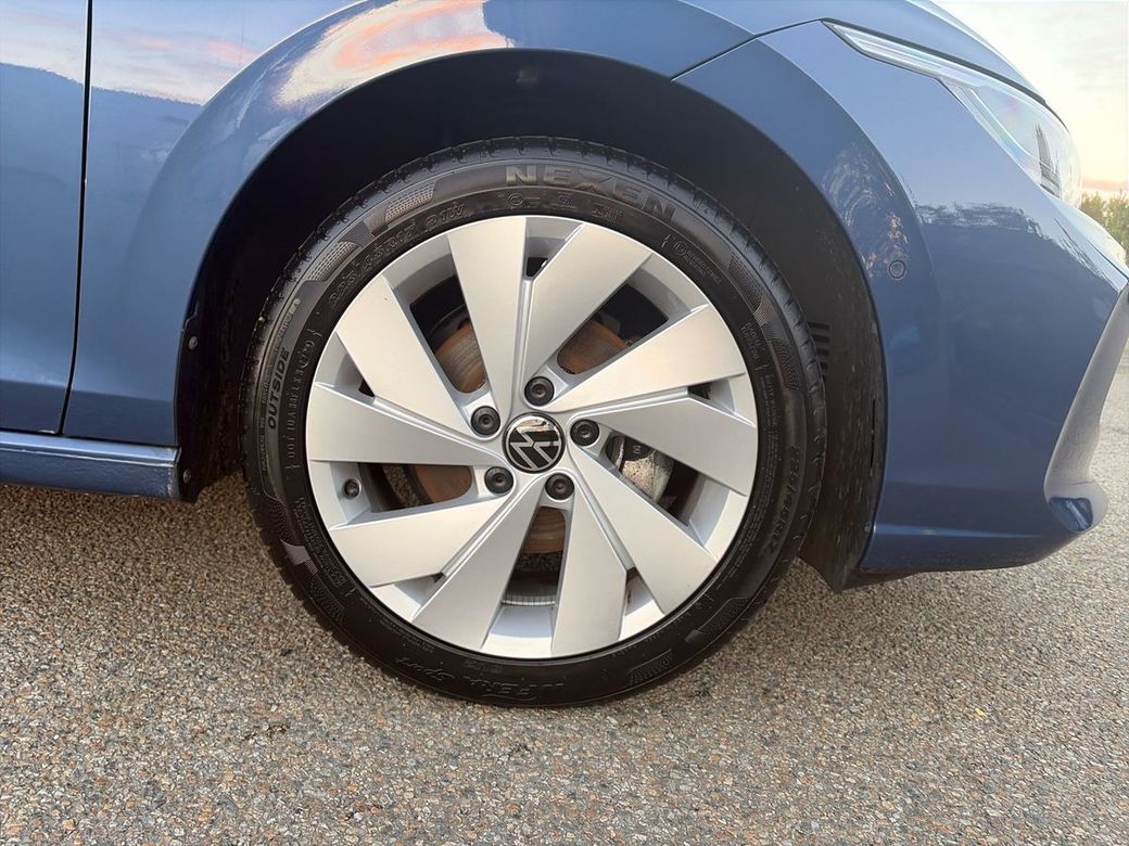 2025 Volkswagen Golf