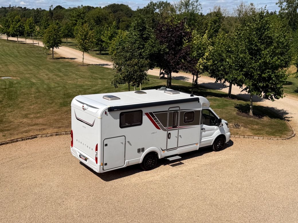 2026 NEW BURSTNER  LINEO T 700 LOW PROFILE L.H.D AUTO