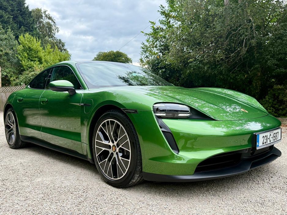 2023 Porsche Taycan