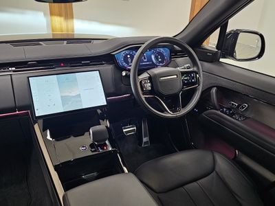 2026 Land Rover Range Rover Sport