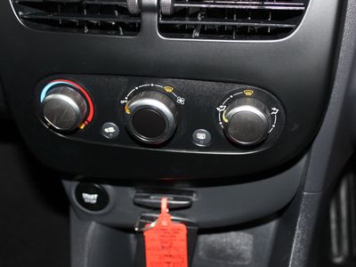 2017 Renault Clio