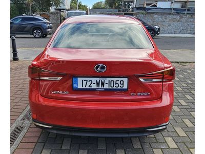 2017 Lexus IS
