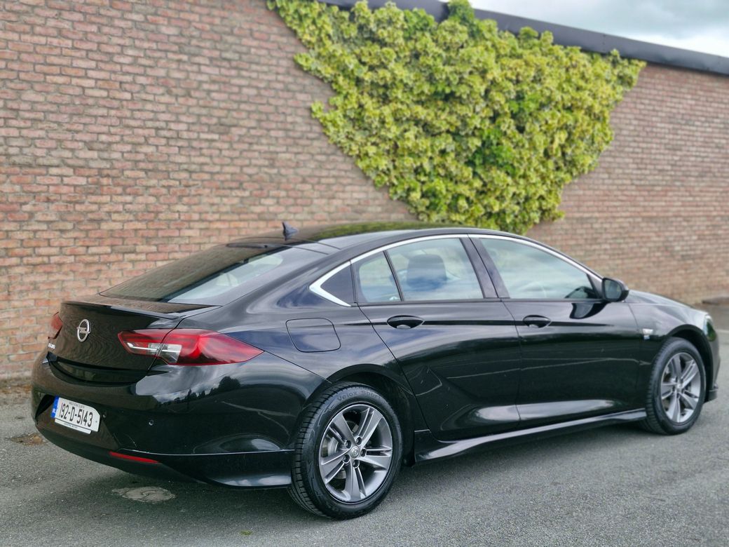 2019 Opel Insignia
