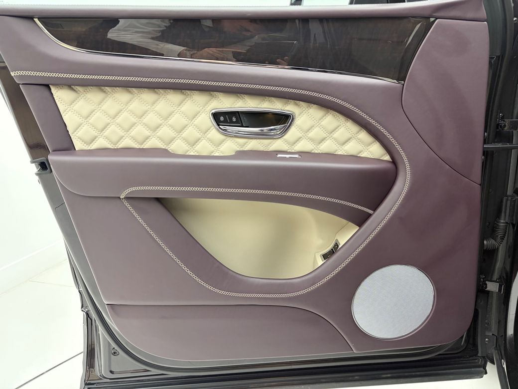 2022 Bentley Bentayga