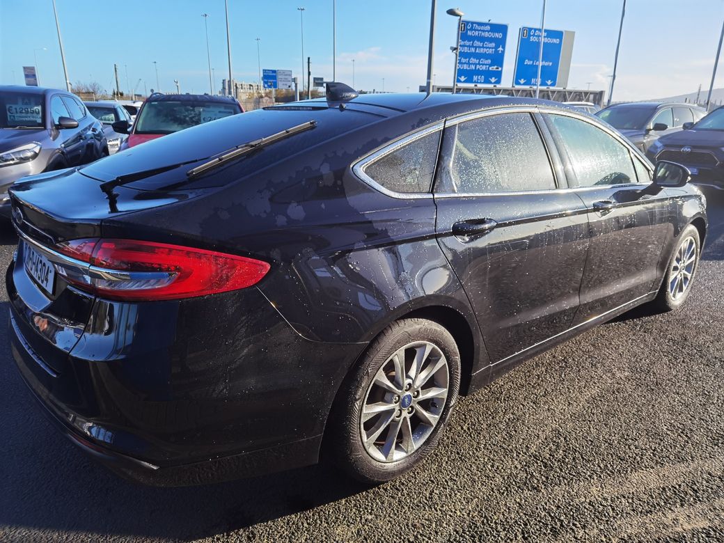 2021 Ford Mondeo