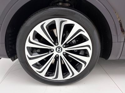 2022 Bentley Bentayga