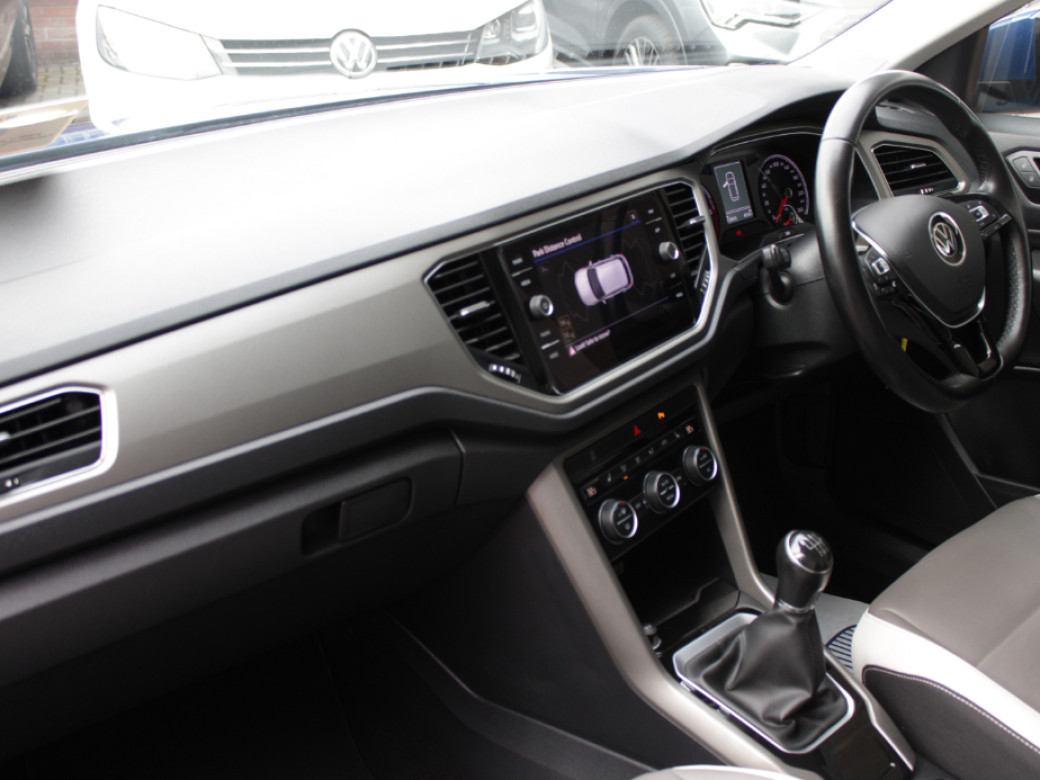 2022 Volkswagen T-Roc