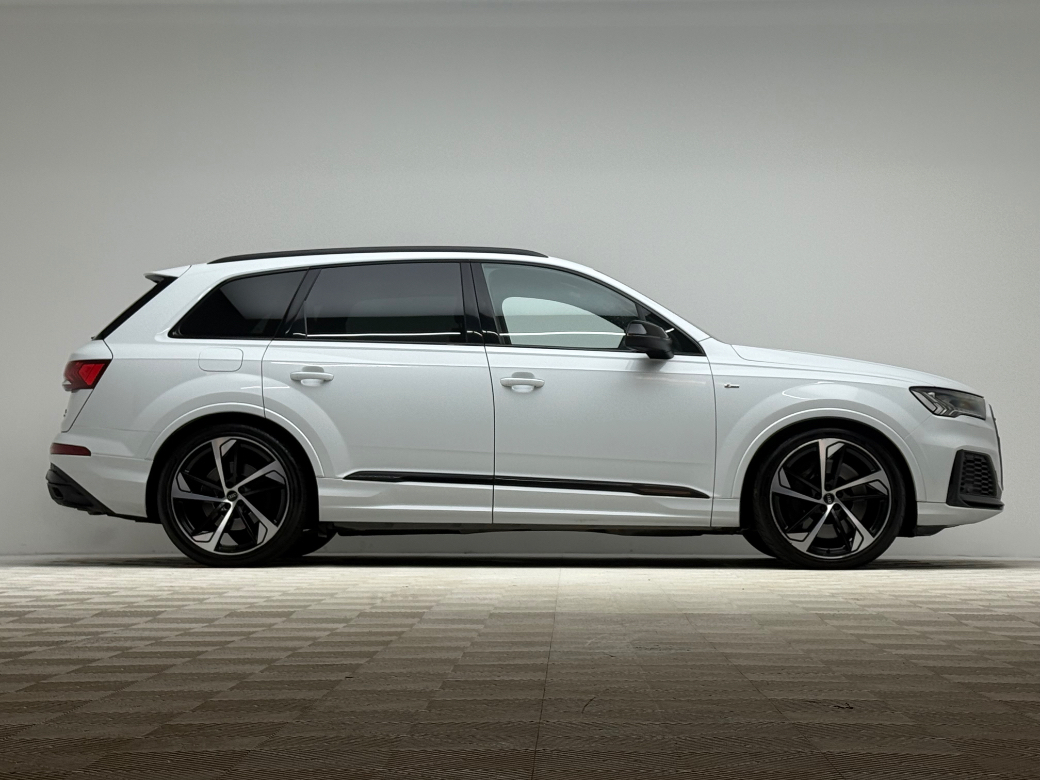 2021 Audi Q7