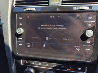 2018 Volkswagen Golf