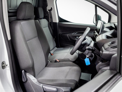 2023 Peugeot Partner