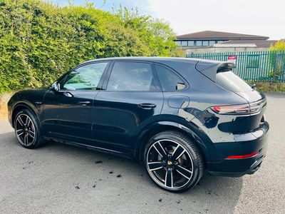 2022 Porsche Cayenne