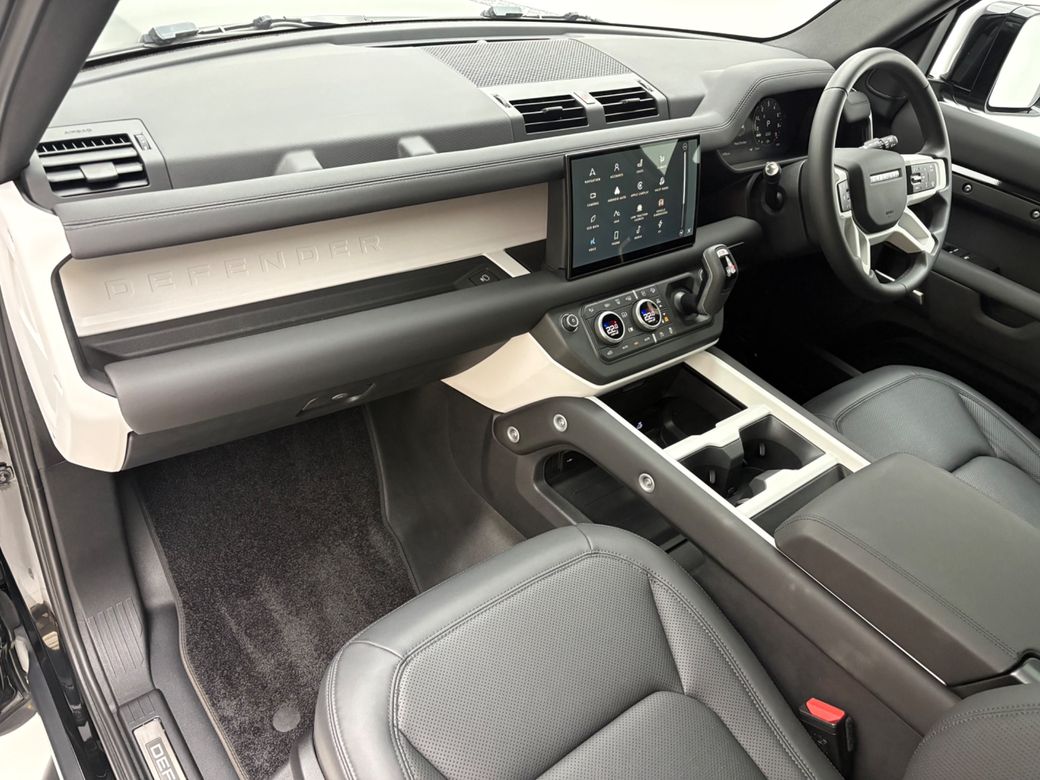 2025 Land Rover Defender