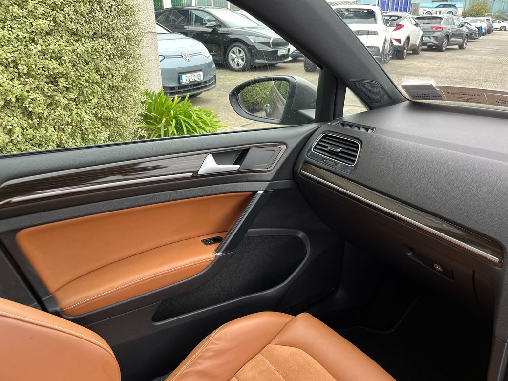 2014 Volkswagen Golf