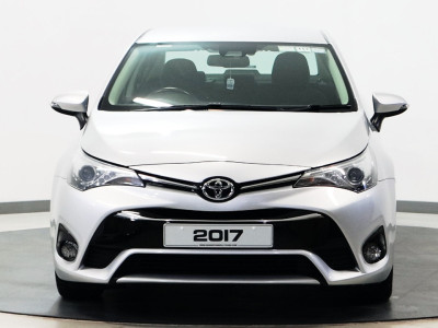 2017 Toyota Avensis